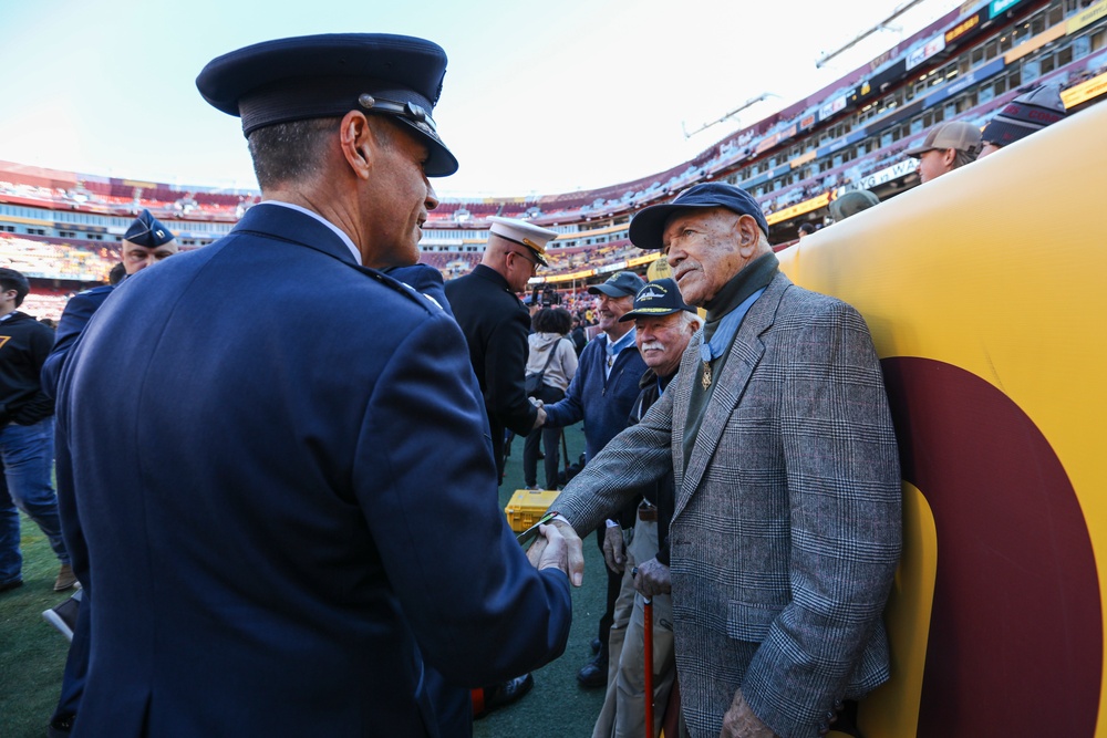 DoD senior leaders participate in Salute to Service