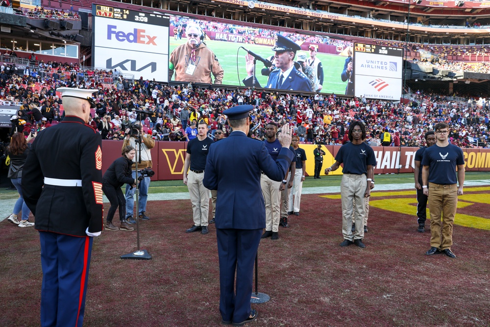 DoD senior leaders participate in Salute to Service