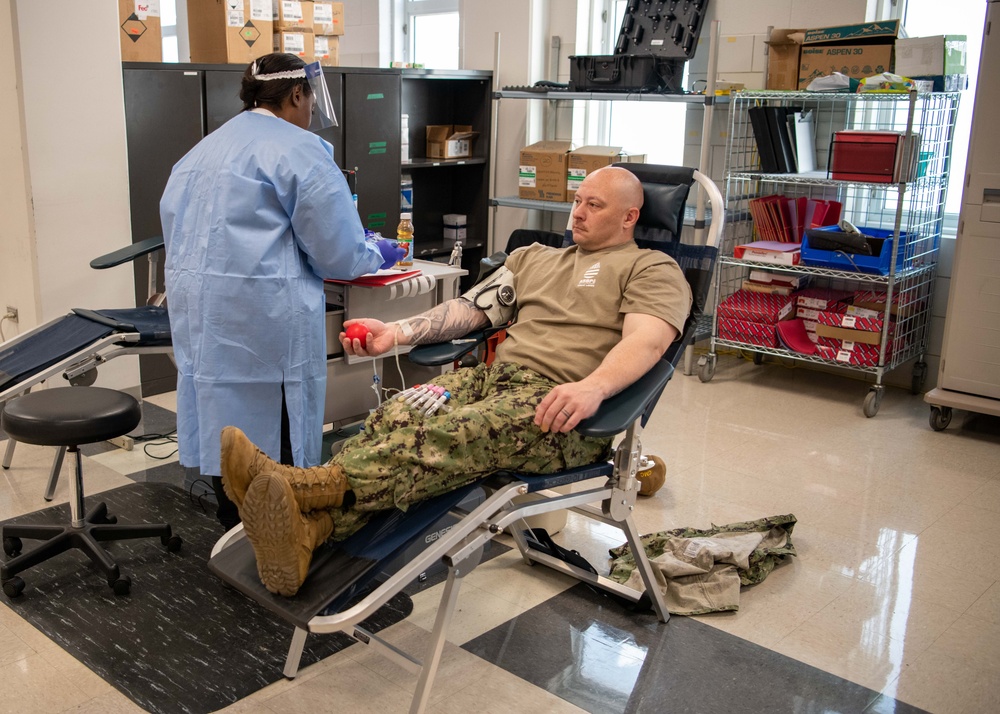 Recruit Training Command volunteers turn out for ASBP Blood Drive