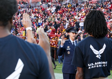 DoD senior leaders participate in Salute to Service