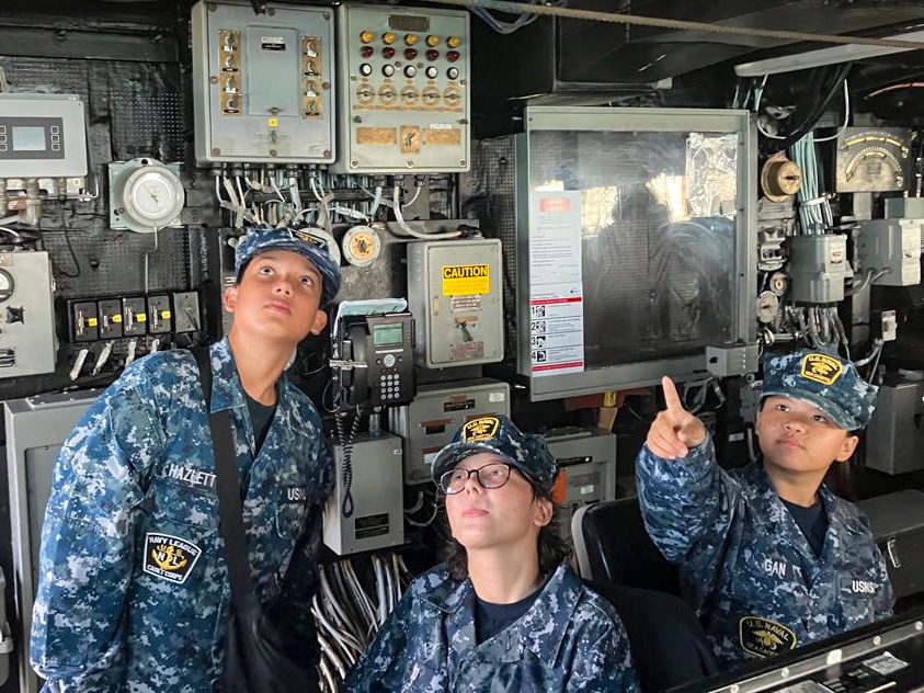 USS Shoup Conducts Saipan Port Visit