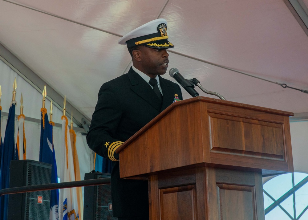 USS Higgins (DDG 76) Change of Command Ceremony