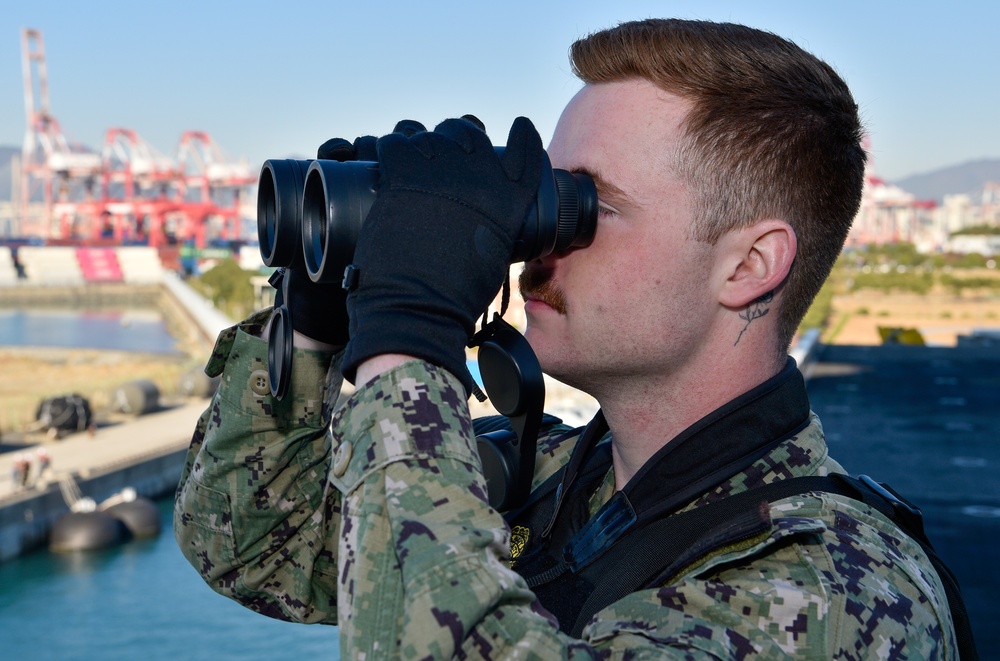 USS Carl Vinson (CVN 70) Visits Busan, Republic of Korea