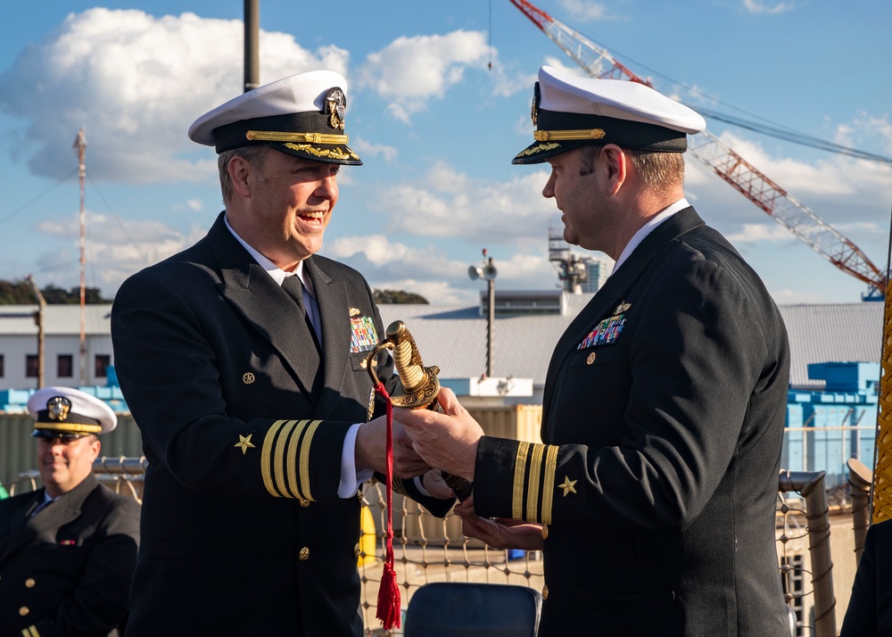 USS Rafael Peralta (DDG 115) Conducts Change of Command Ceremony