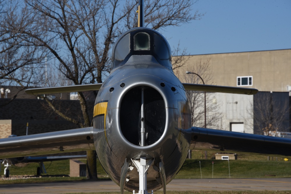 F-84F Thunderstreak