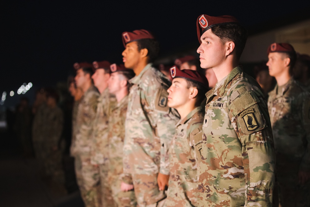 Battle Company, 173rd Airborne Brigade Paratroopers conduct layouts