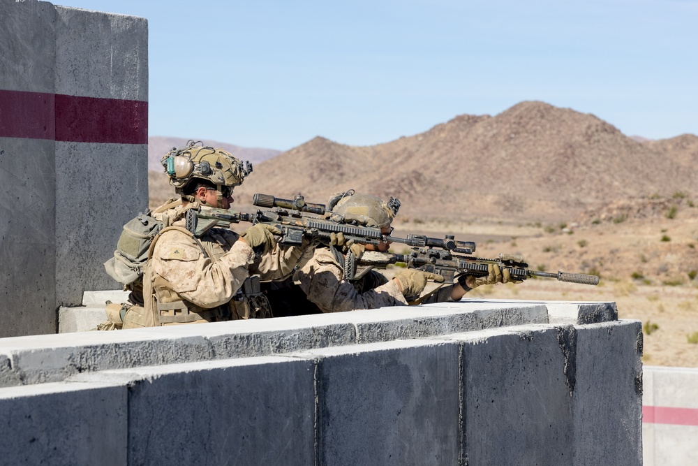 3/2 Marines Live-fire and Maneuver Range