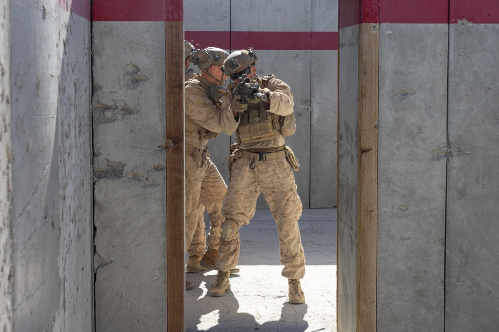 3/2 Marines Live-fire and Maneuver Range