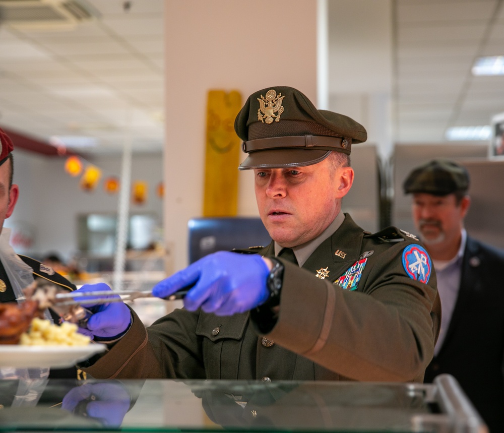 Thanksgiving at the Curry DFAC