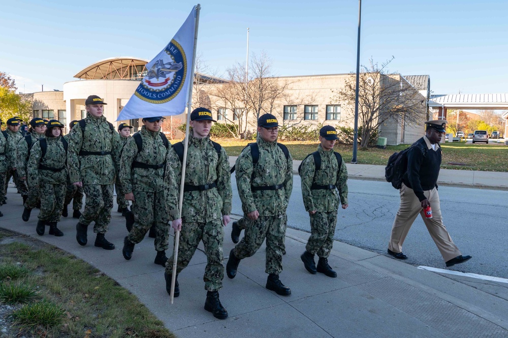 Surface Warfare Schools Command sponsors Navy recruit division at Recruit Training Command
