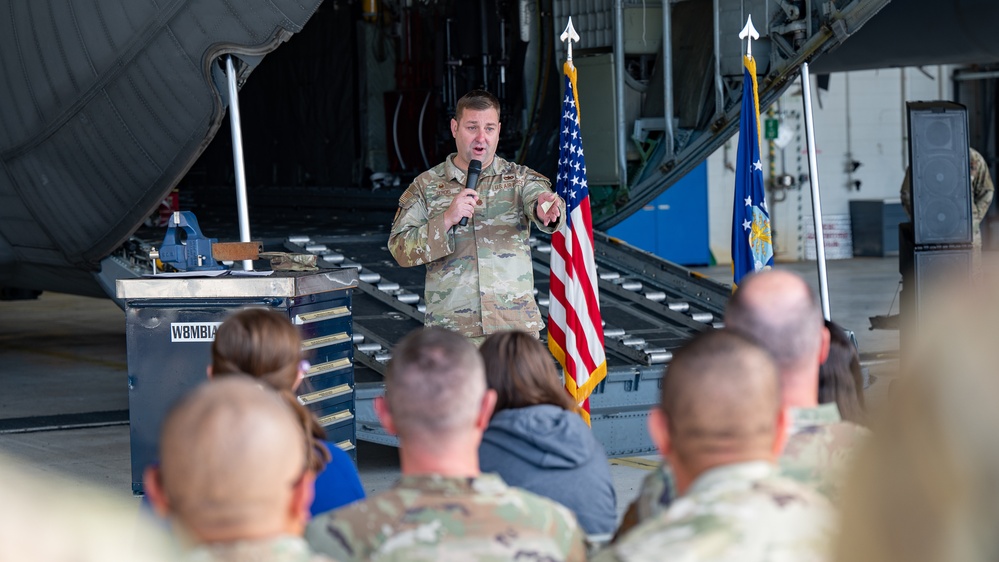 302nd Aircraft Maintenance Squadron receives new commander