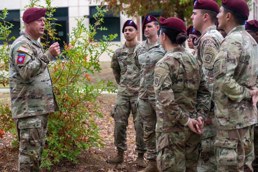 Leaders Welcome new Paratroopers during Beret Donning Ceremony