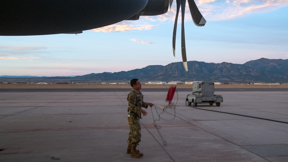 302nd Airlift Wing team accomplishes multicapable Airman training during flyaway event