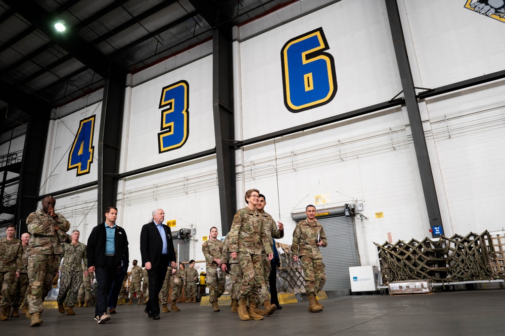USTRANSCOM leadership gives thanks to Team Dover