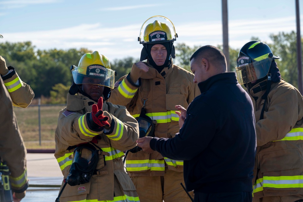 22nd MSG Leaders Fight Fires