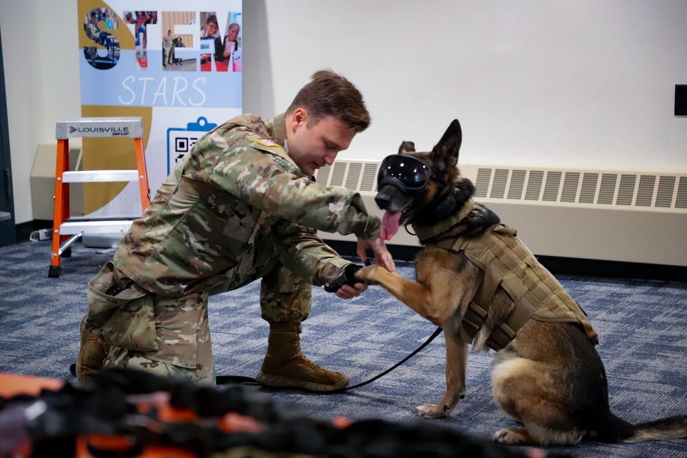 91st Military Police Battalion and Fort Drum Police Detective visit STARBASE