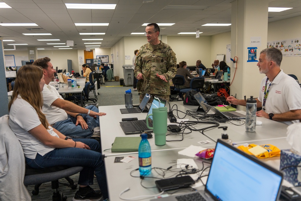 USACE Chaplain visits JFO and RFO in Hawaii
