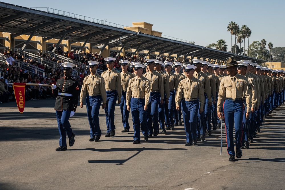 DVIDS - Images - Alpha Company Graduation [Image 2 of 9]