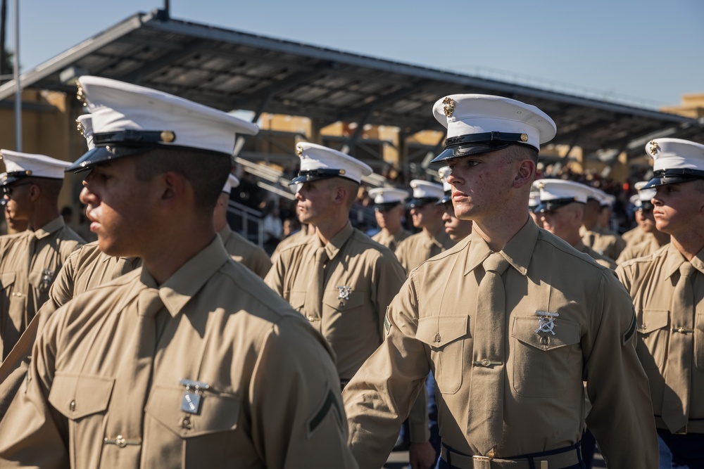 DVIDS - Images - Alpha Company Graduation [Image 3 of 9]