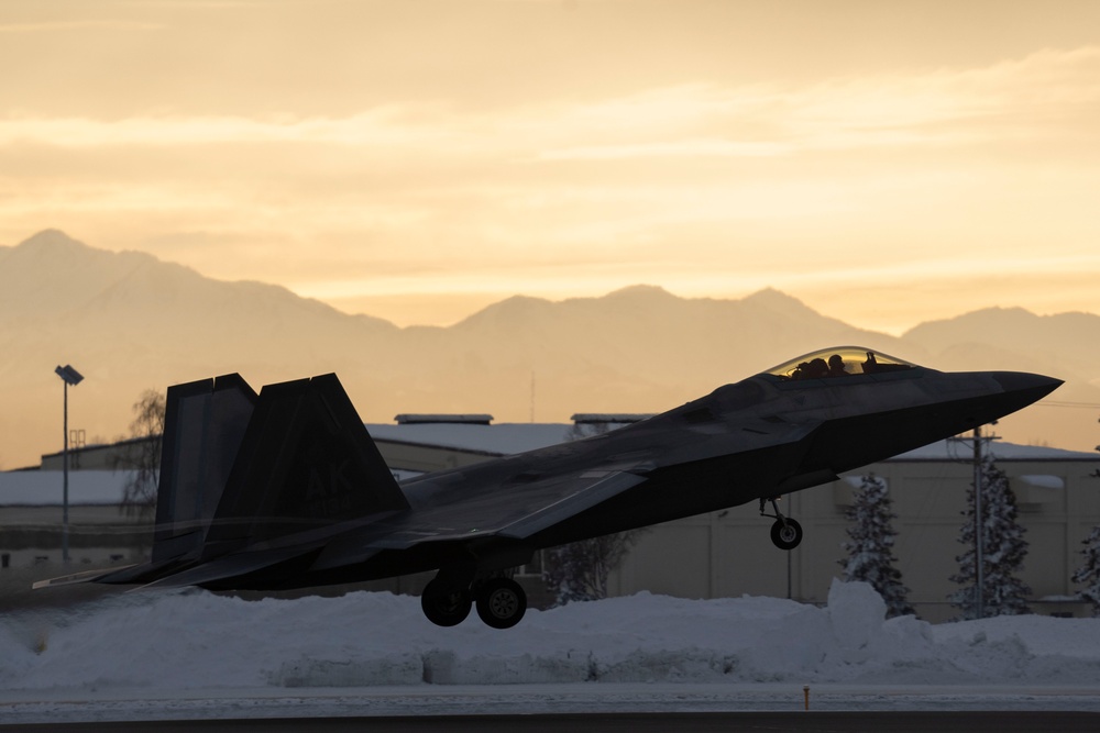 3rd Wing F-22s promote dominance over JBER