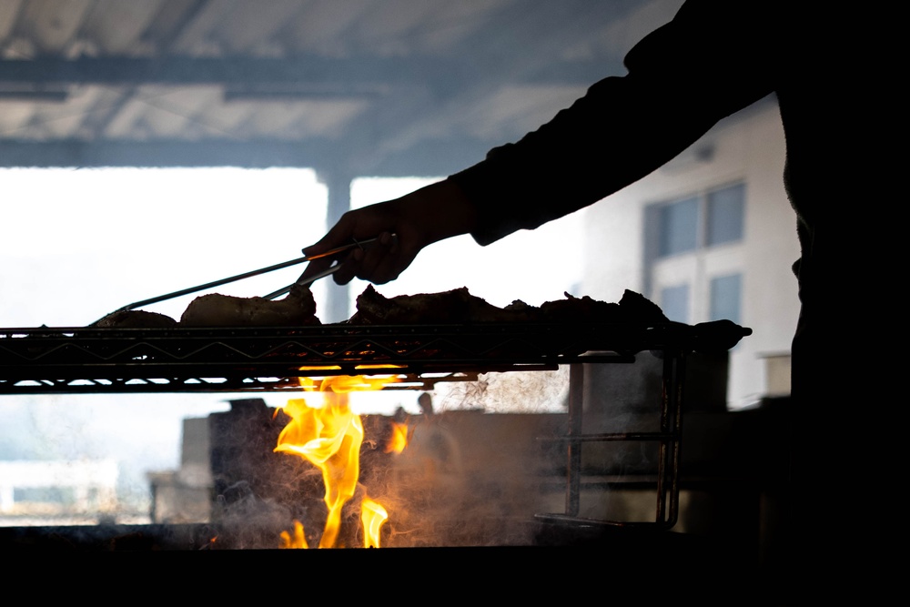 Resolute Dragon 23 | III MEF Marines participate in Warrior’s Meal on Hijyudai