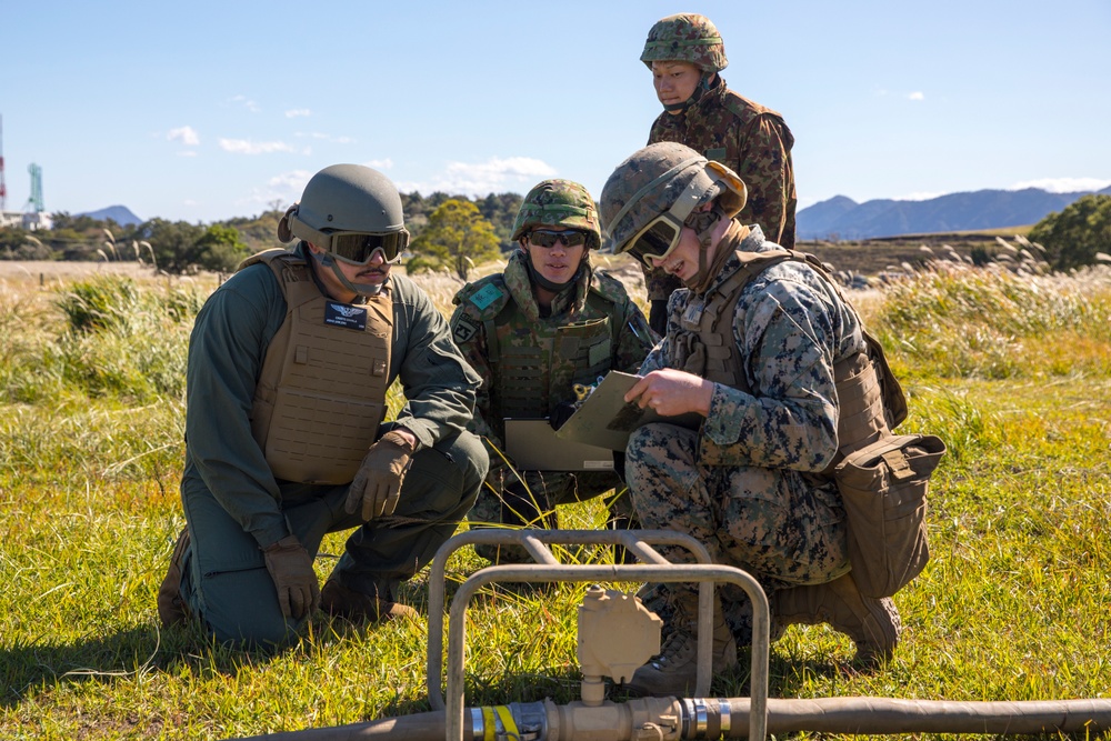 Resolute Dragon 23 | U.S. Marines, Sailors, and JGSDF Conduct MEDEVAC and Refueling Drills