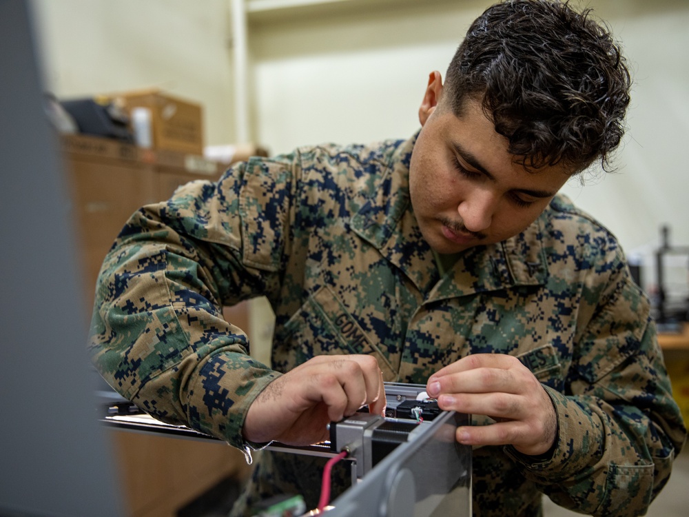 U.S. Marines with 3rd Maintenance Battalion Test Developing Software