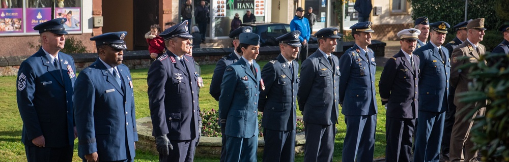 NATO members gather for German National Day of Mourning