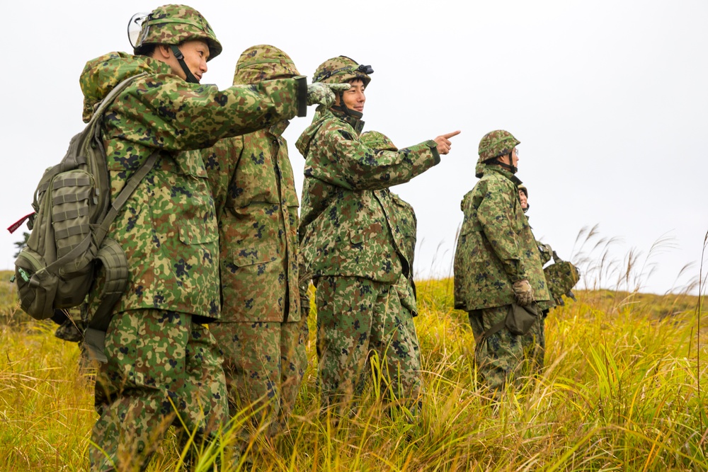 Resolute Dragon 23 | MWSS-171, JGSDF Conduct Bilateral Fueling, MEDEVAC Drill at Camp Jumonjibaru