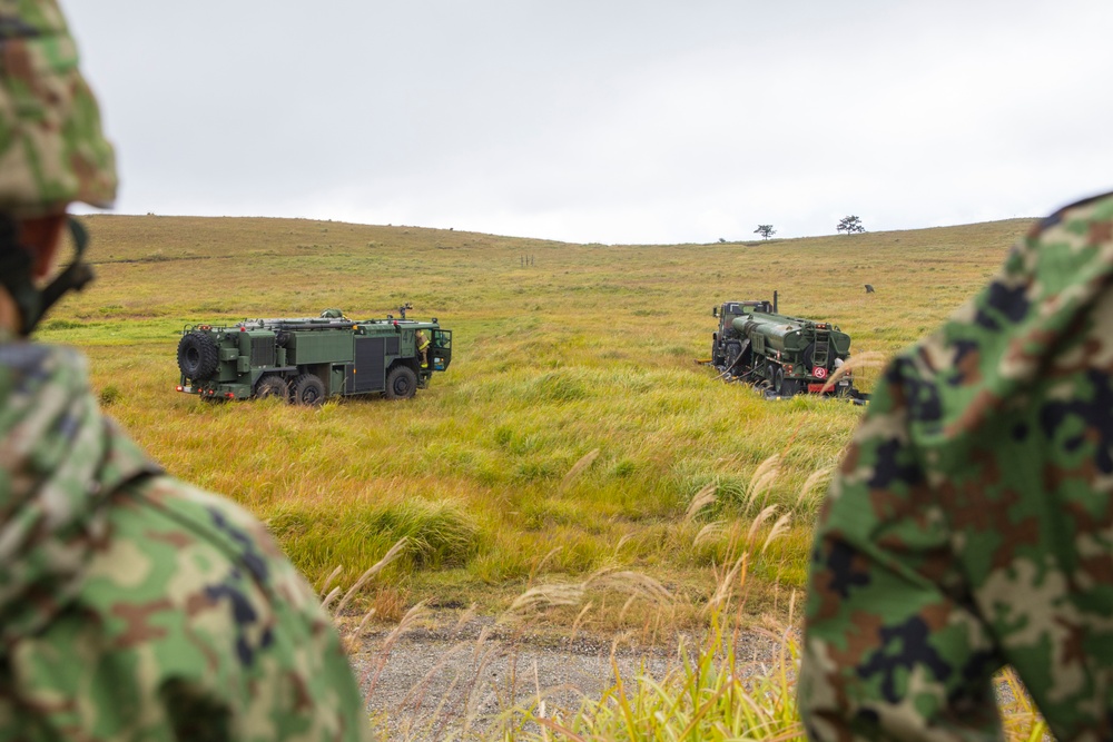 Resolute Dragon 23 | MWSS-171, JGSDF Conduct Bilateral Fueling, MEDEVAC Drill at Camp Jumonjibaru