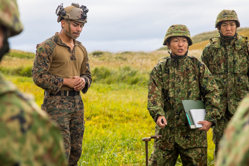 Resolute Dragon 23 | MWSS-171, JGSDF Conduct Bilateral Fueling, MEDEVAC Drill at Camp Jumonjibaru