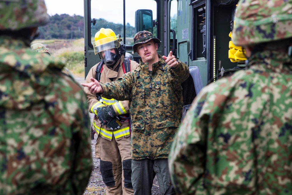 Resolute Dragon 23 | MWSS-171, JGSDF Conduct Bilateral Fueling, MEDEVAC Drill at Camp Jumonjibaru