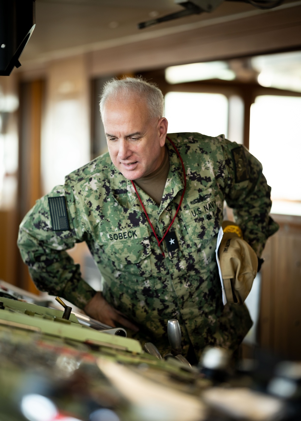 COMSC Visits USNS Patuxent (T-AO  201)