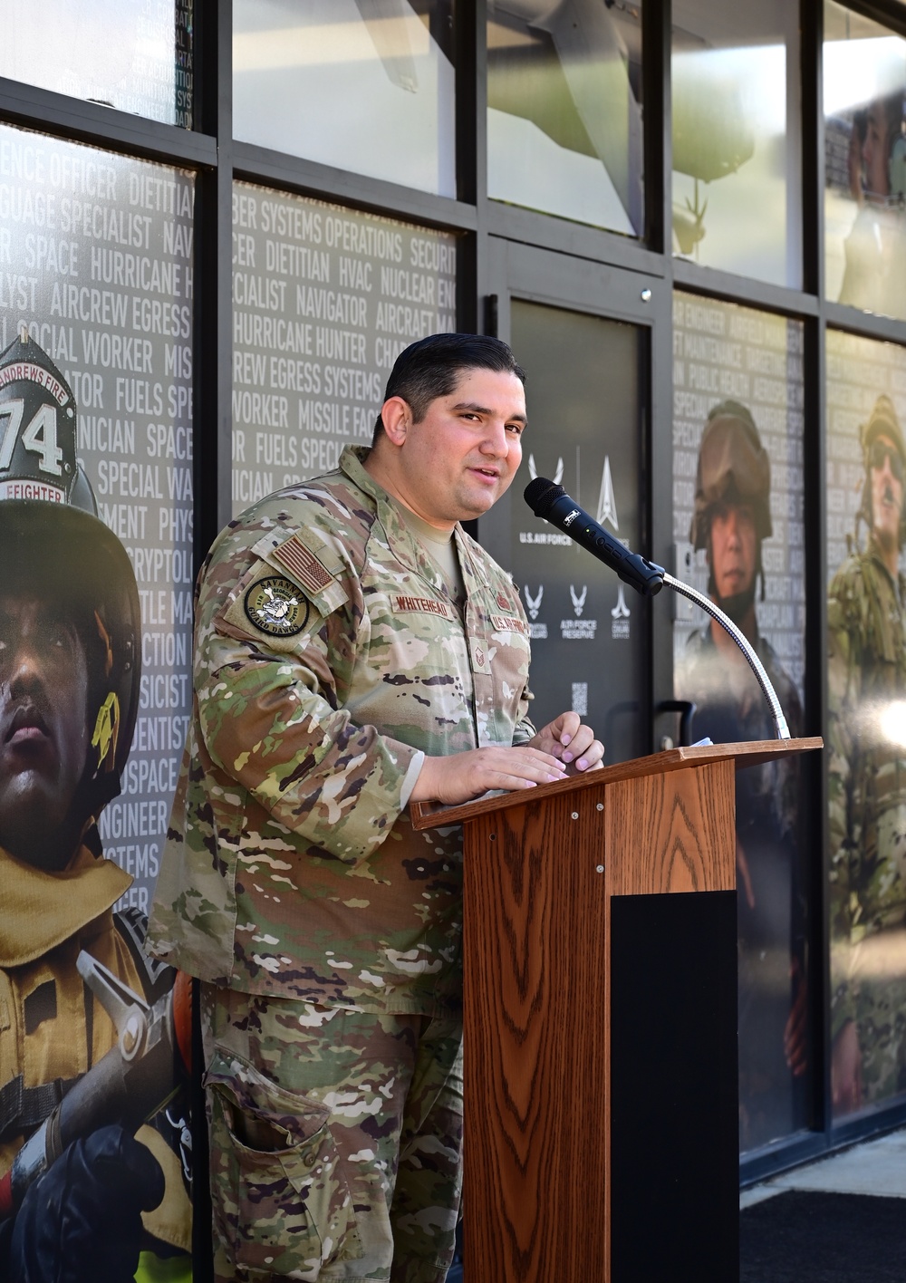 Coastal Georgia Air National Guard Recruiting Office hosts official ribbon cutting at new Pooler location