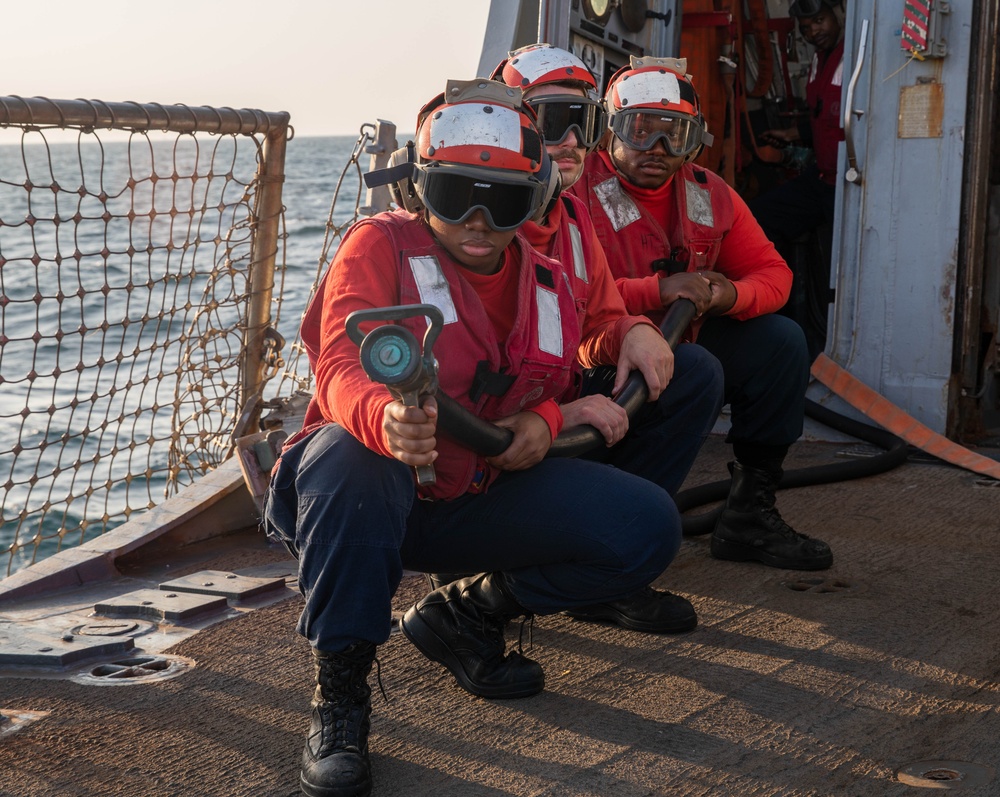 USS Gravely (DDG 107) Conducts Training in Support of C5F Operations