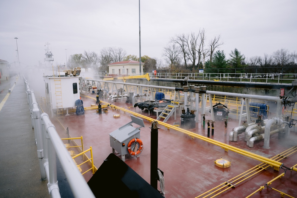 Operations at USACE's Black Rock Lock