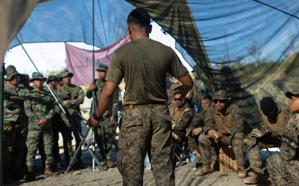 KAMANDAG 7| Philippine Marines and 3d LCT Jungle Shelter Training
