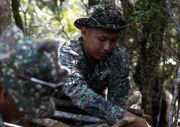 KAMANDAG 7| Philippine Marines and 3d LCT Jungle Shelter Training