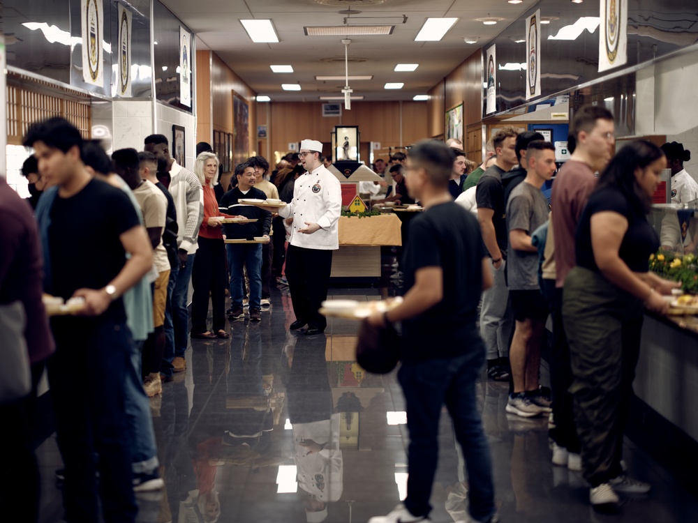 Thanksgiving at Commodore Matthew C. Perry General Mess