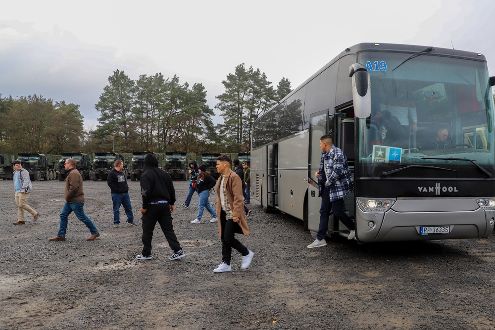 Sustainment Soldiers Celebrate Thanksgiving in Poland