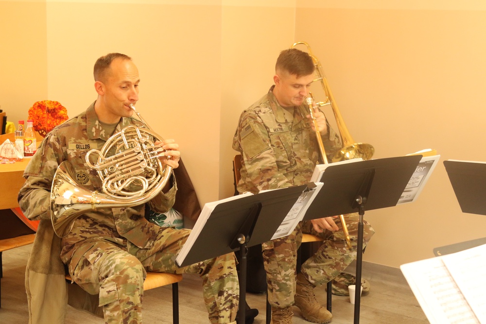 3rd Infantry Division celebrates Thanksgiving in Poland