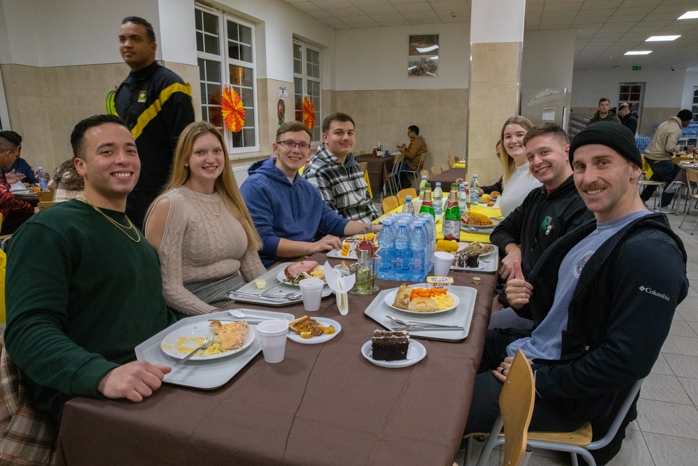 2-69 “Panther” Battalion serves up Thanksgiving to U.S., NATO troops