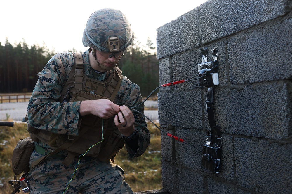 Combat Logistics Battalion 6 and Finnish Nylands Brigade Conduct Urban Demolition Ranges