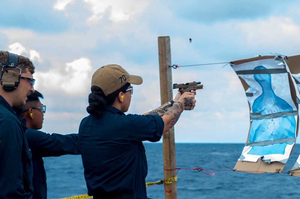 DVIDS Images USS Hopper (DDG 70) SmallArms Training [Image 1 of 3]