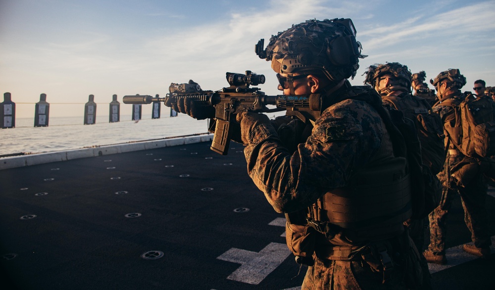 26th MEU(SOC) Executes Dry Fire Deck Shoot on the USS Mesa Verde