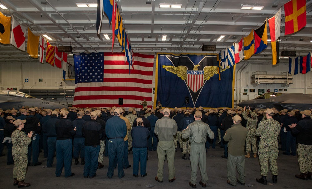 CNO, MCPON, ROK CNO Visit USS Carl Vinson (CVN 70)