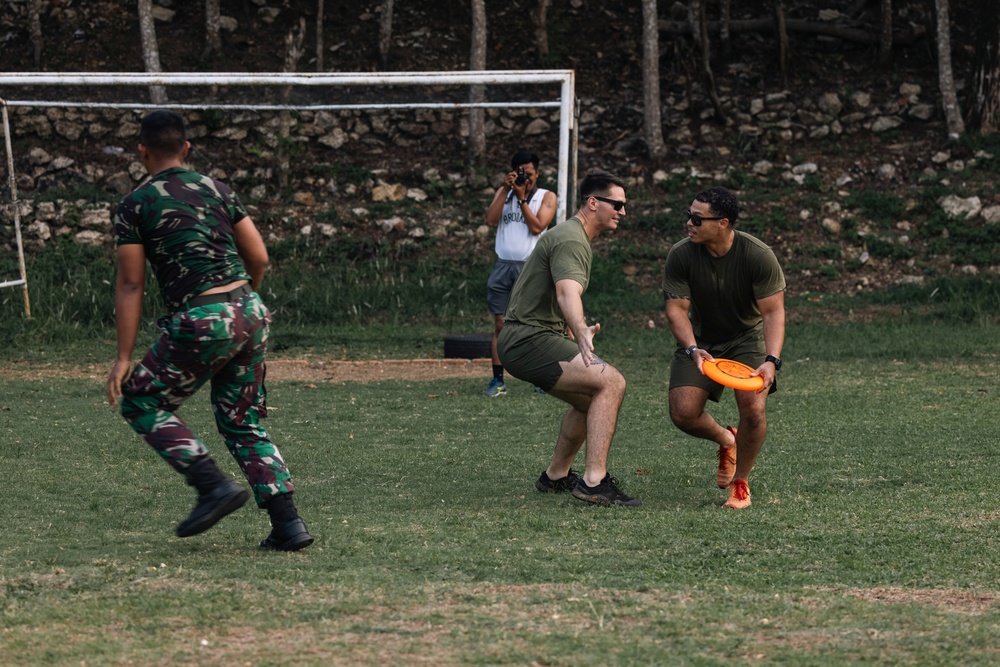 MRF-SEA Marines, Indonesian Korps Marinir, play ultimate frisbee