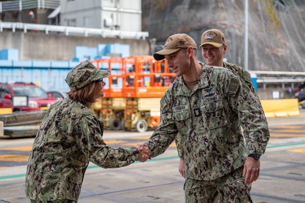 USS Ronald Reagan (CVN 76) hosts Chief of Naval Operations Adm. Lisa Franchetti and Master Chief Petty Officer of the Navy, James Honea, for Thanksgiving