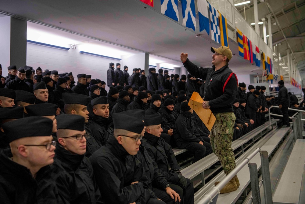 Recruit Training Command (RTC) Holds Adpot-A-Sailor on Thanksgiving