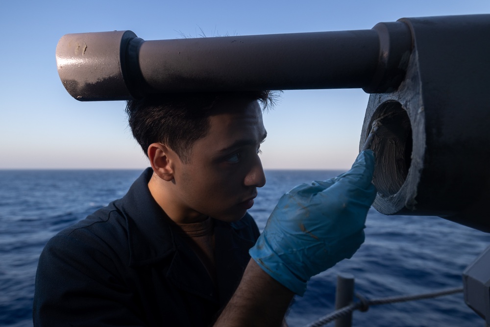 USS Bataan Conducts Mark 38 Gun Weapon System Maintenance